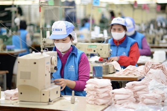 Việt Nam là đối tác thương mại lớn của Hàn Quốc trong lĩnh vực dệt may, da giày