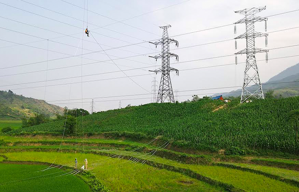 Dự án Đường dây 220KV Lào Cai – Bảo Thắng: Gấp rút về đích