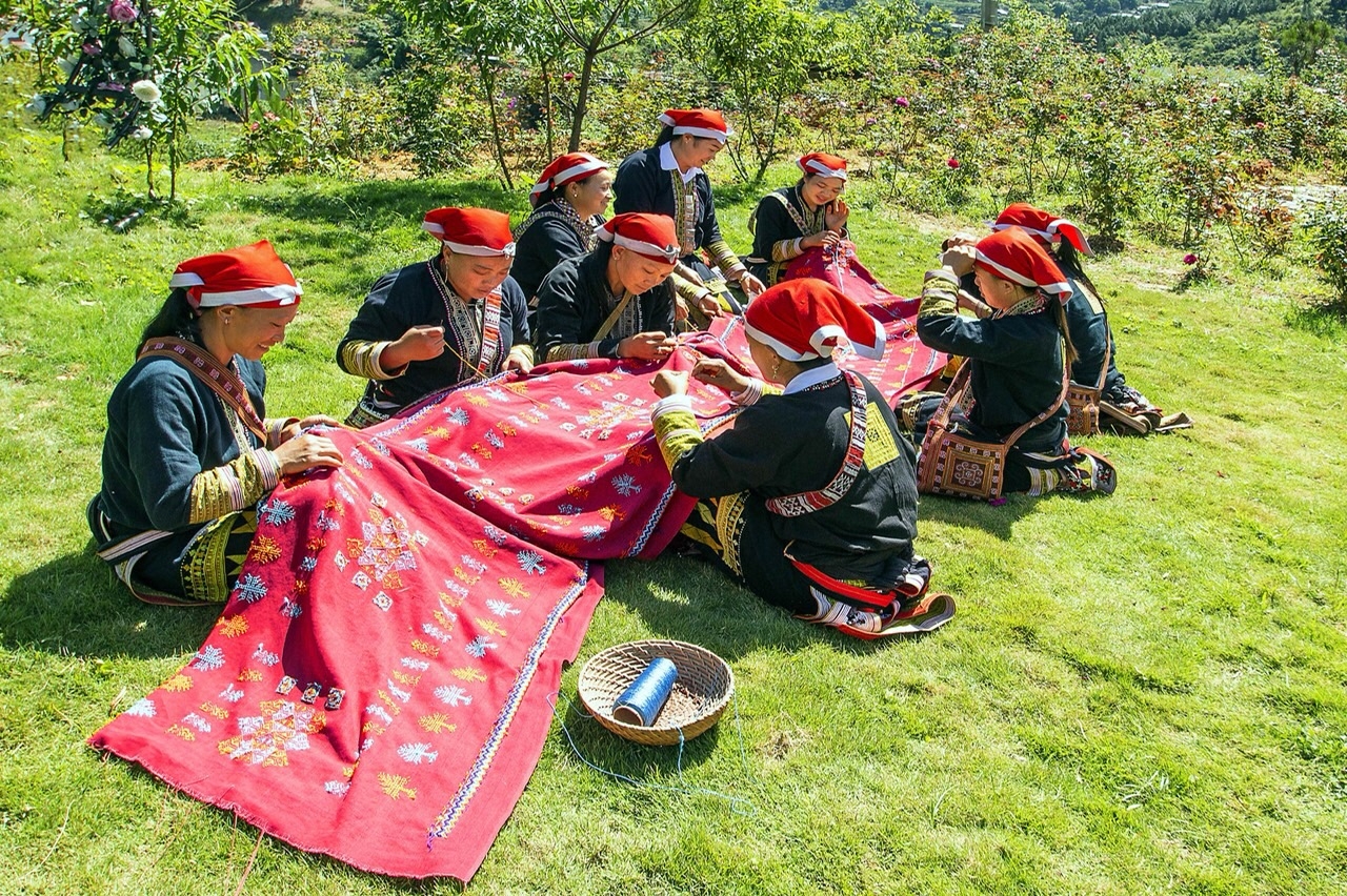Lào Cai: Phát triển các làng nghề truyền thống vùng dân tộc