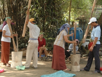 Giảm thiểu tình trạng tảo hôn và hôn nhân cận huyết thống trong đồng bào dân tộc thiểu số