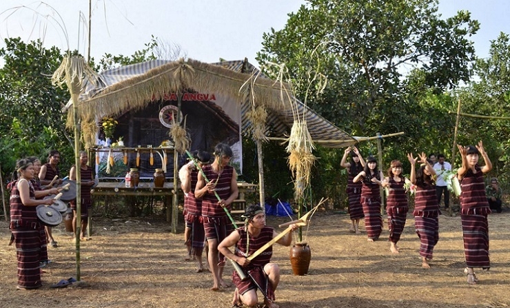 Đồng Nai: Chăm lo cho đời sống đồng bào dân tộc