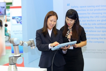 universal robots eyes usd 1845 million automation market in vietnam