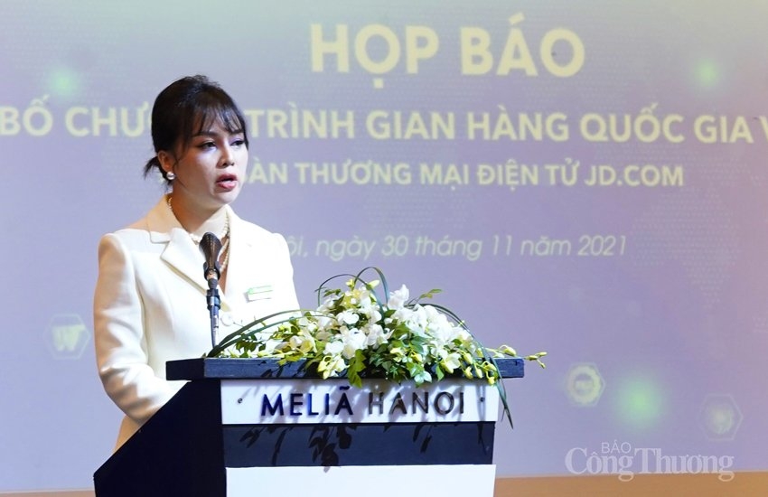 bà Nguyễn Thị Diễm Hằng- Phó Chủ tịch kiêm Tổng Giám đốc Công ty CP Thực phẩm dinh dưỡng hữu cơ Việt Nam (Vinanutrifood) 