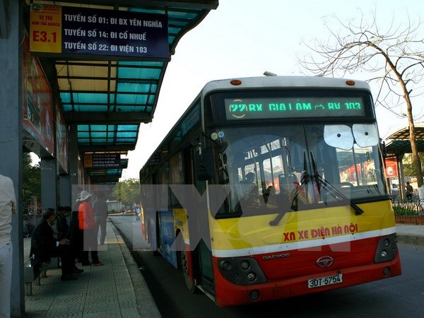 Sắp mở tuyến xe buýt chất lượng cao ga Hà Nội - sân bay Nội Bài