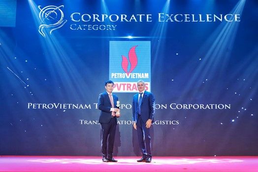 Tổng công ty CP Vận tải Dầu khí nhận giải thưởng doanh nghiệp xuất sắc năm 2021