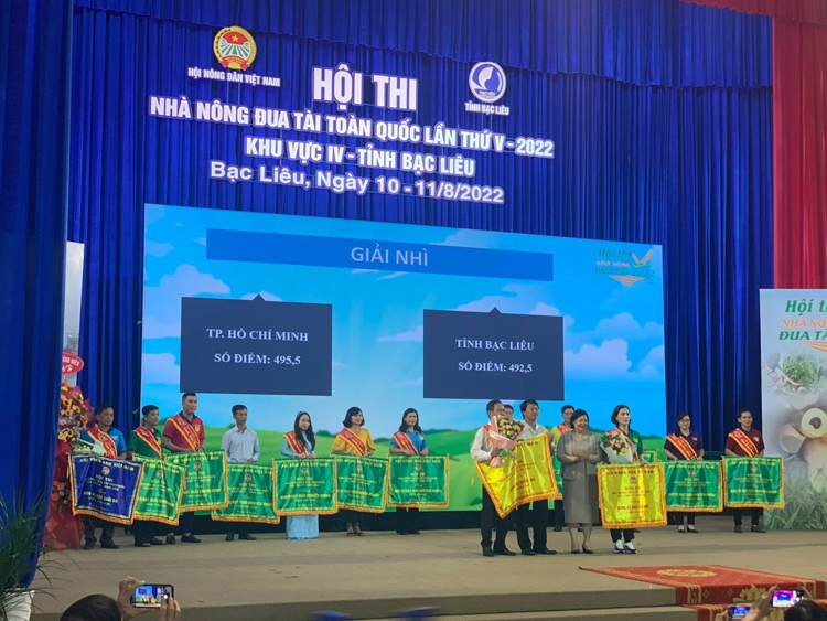 Hội thi Nhà nông đua tài toàn quốc lần thứ V, khu vực 4: Mở màn thành công