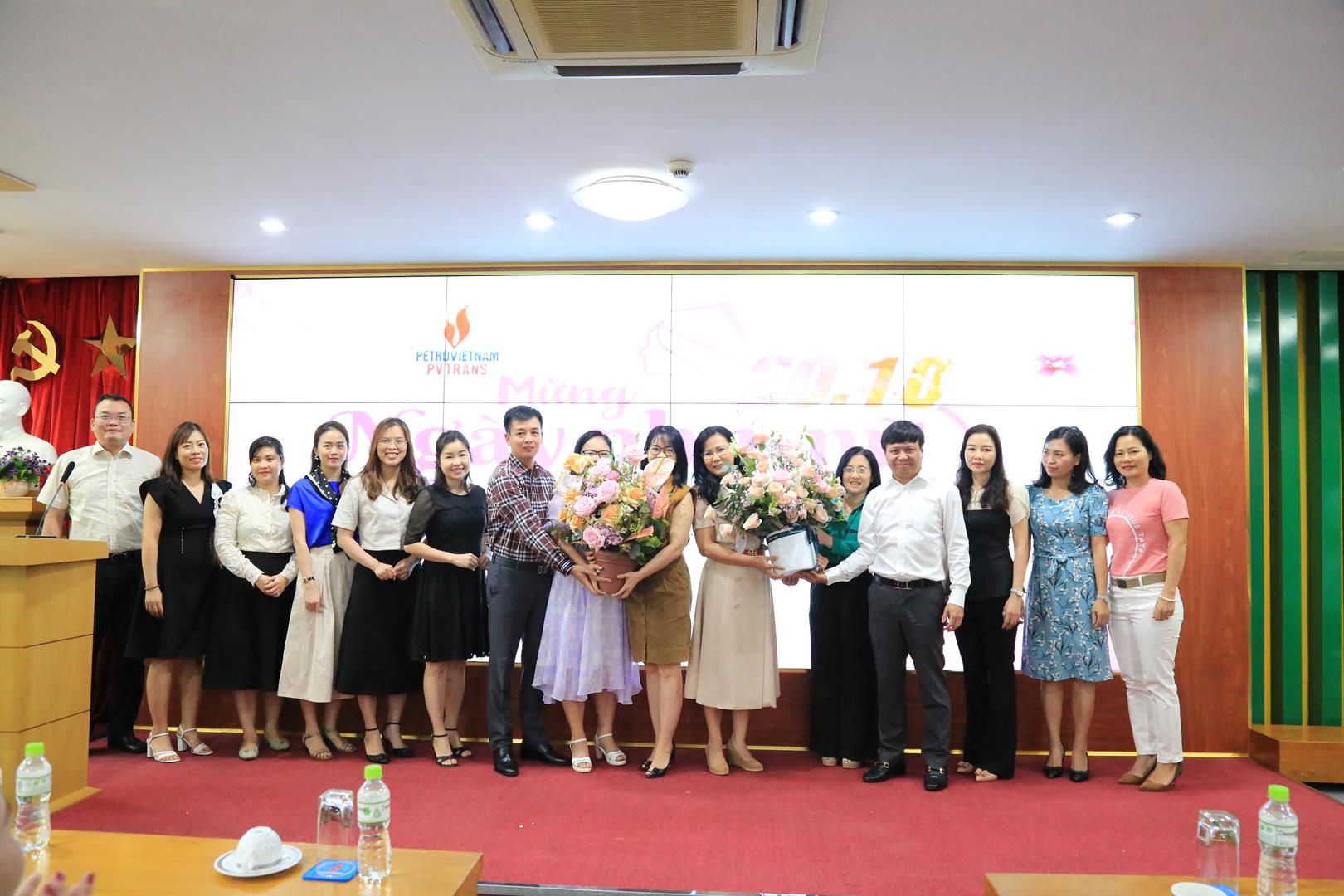PVTrans kỷ niệm 92 năm ngày thành lập Hội Liên hiệp Phụ nữ Việt Nam