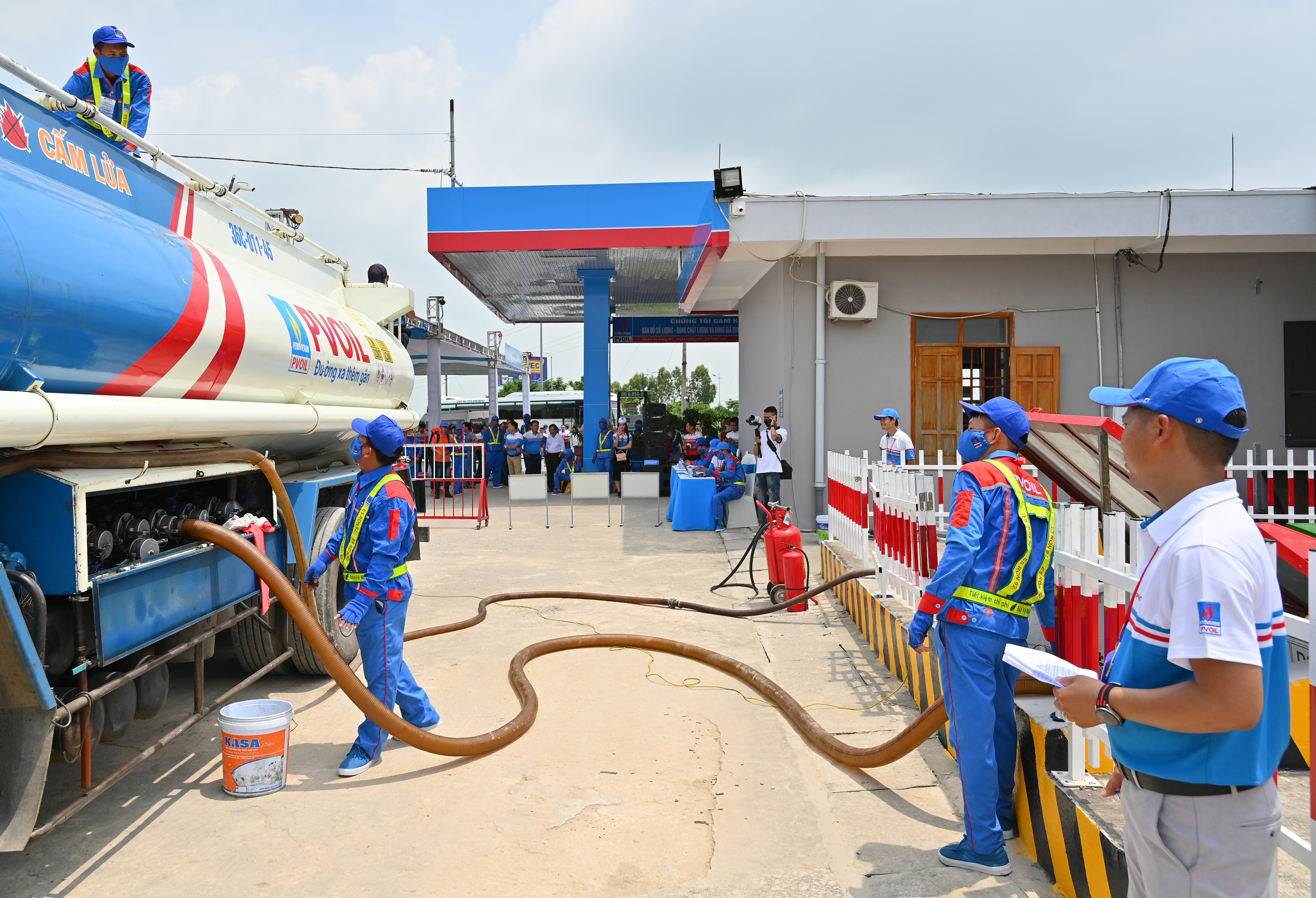 PVOIL tổ chức Hội thi tay nghề khối cửa hàng xăng dầu “Đội bán hàng giỏi” lần thứ tư