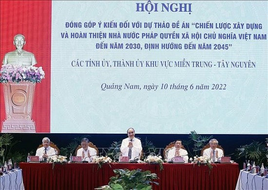 Nhà nước pháp quyền xã hội chủ nghĩa Việt Nam luôn đặt dưới sự lãnh đạo của Đảng