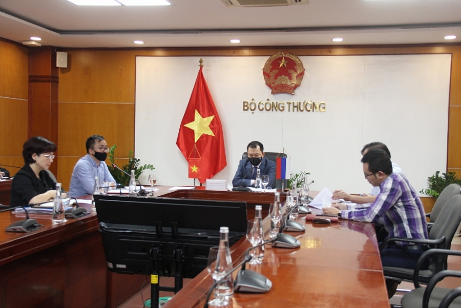 Việt Nam – Nga: Sớm ký kết Nghị định thư hợp tác về sản xuất ô tô