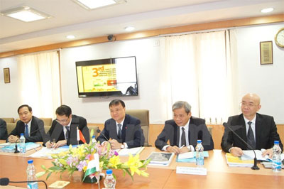 Việt Nam-Ấn Độ thảo luận việc thúc đẩy hợp tác thương mại đầu tư 